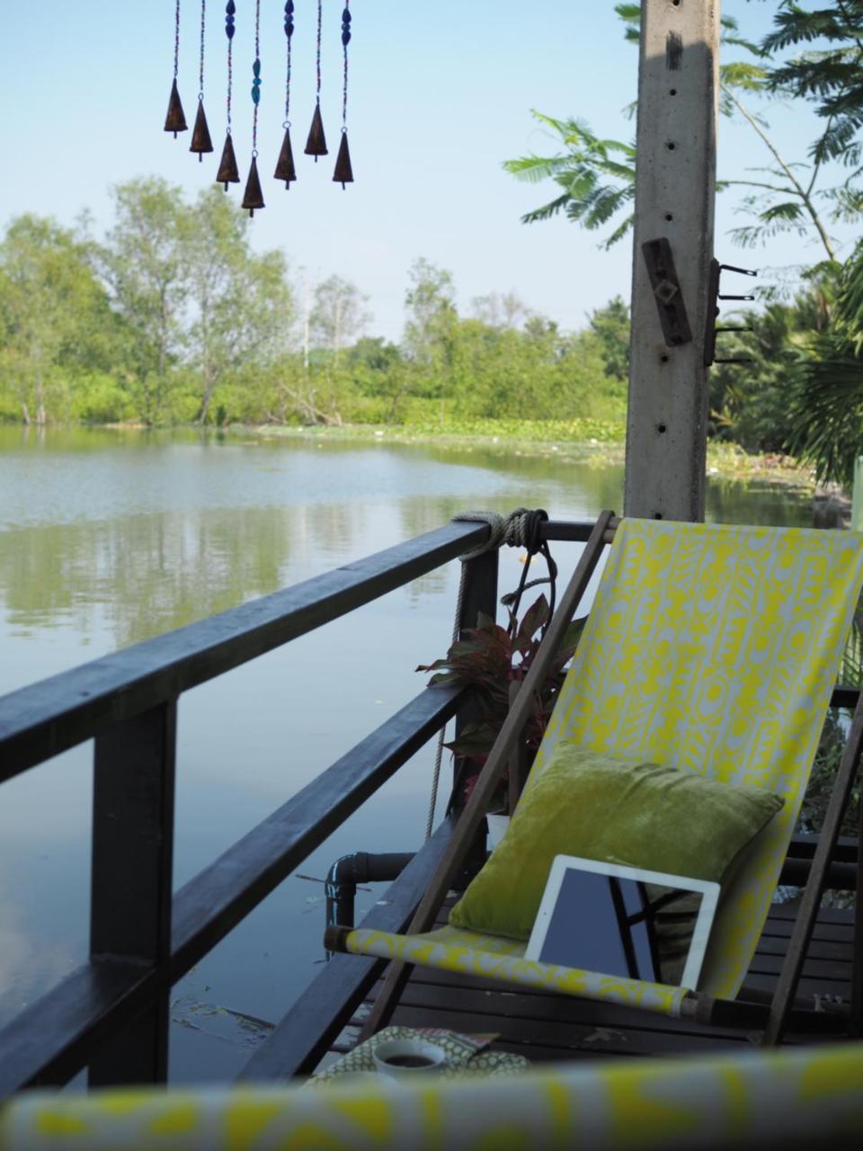 Amphawa Caza Platuu Bed and Breakfast Buitenkant foto