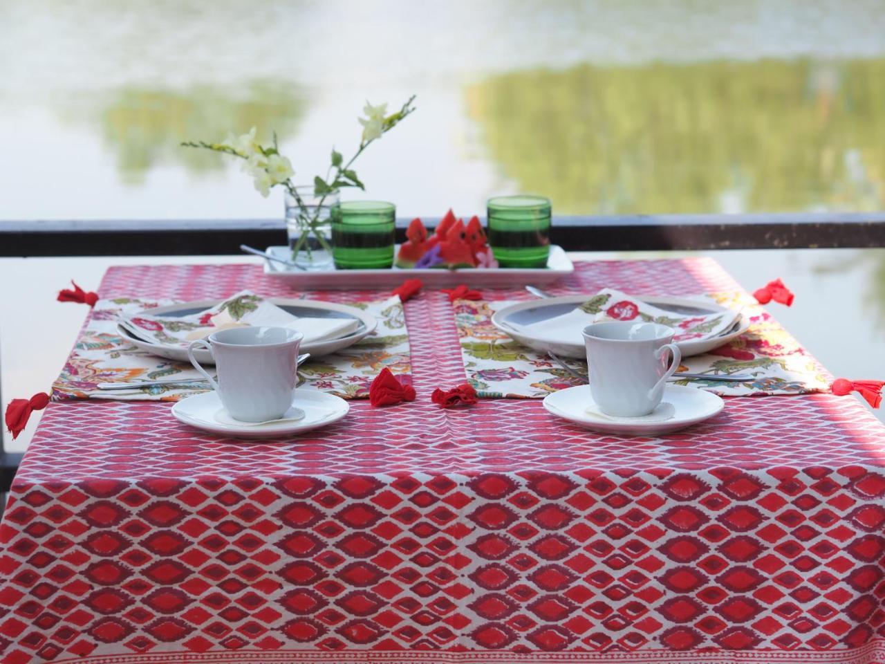Amphawa Caza Platuu Bed and Breakfast Buitenkant foto